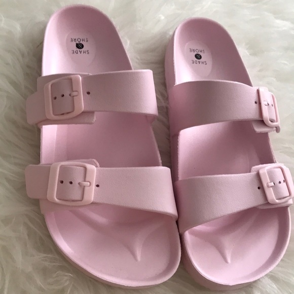 shade and shore flip flops